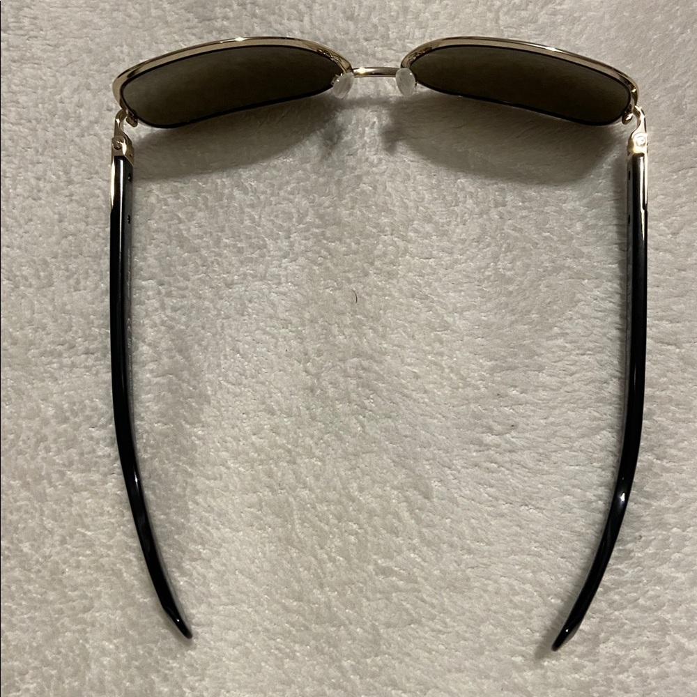 Salvatore Ferragamo Black Frame with Dark Gradient Lenses Women's Sunglasses - Picture 9 of 10